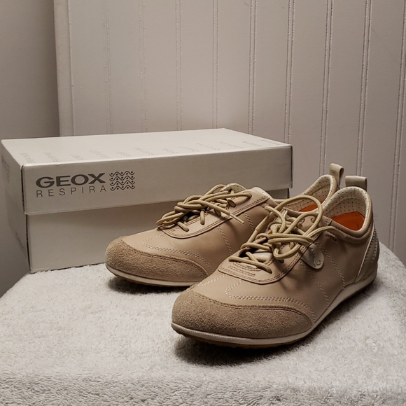 Geox Respira Vega leather & suede sneaker, taupe 7 - Picture 1 of 12